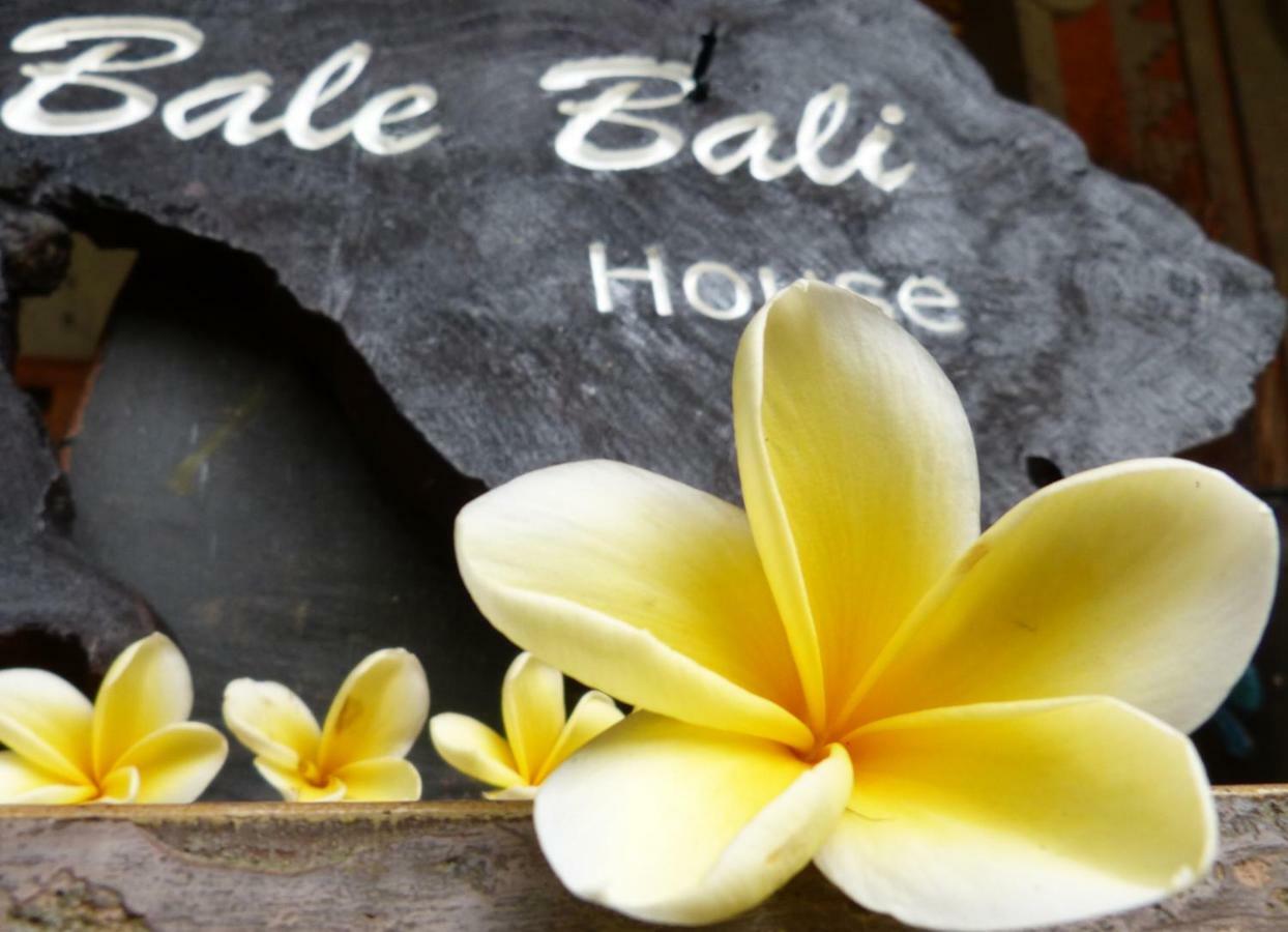 Ferienwohnung Bale Bali House Ubud Exterior foto